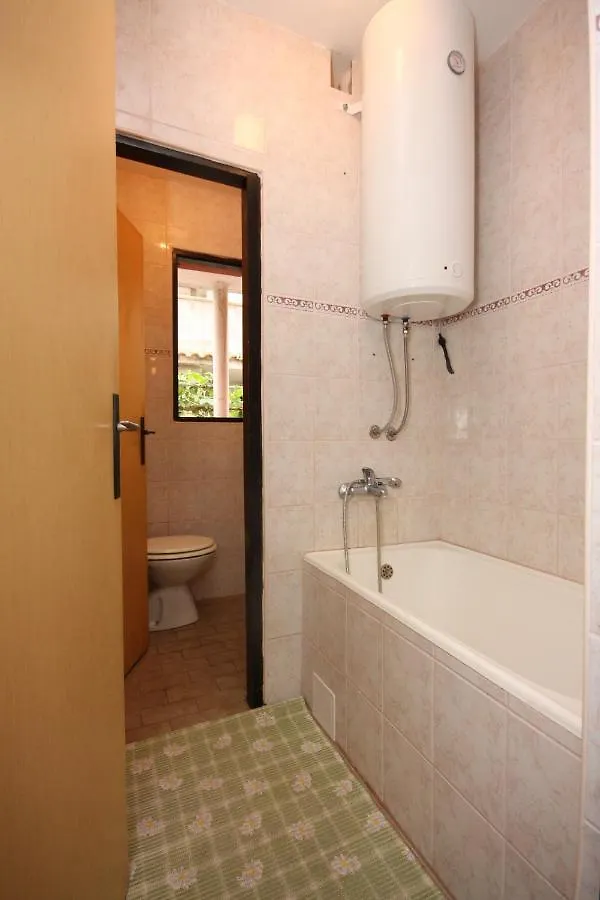 Apartment Nin 6149B Croatia