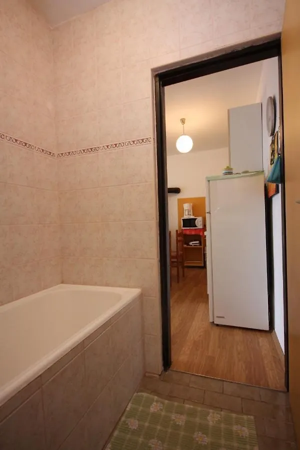 Apartment Nin 6149B 0*,  Croatia